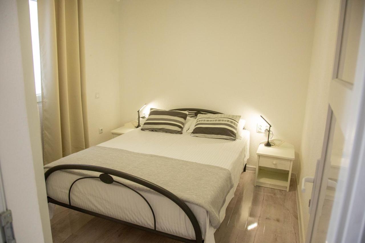 Apartments By The Sea Milna, Vis - 8895 Rukavac  Exterior foto