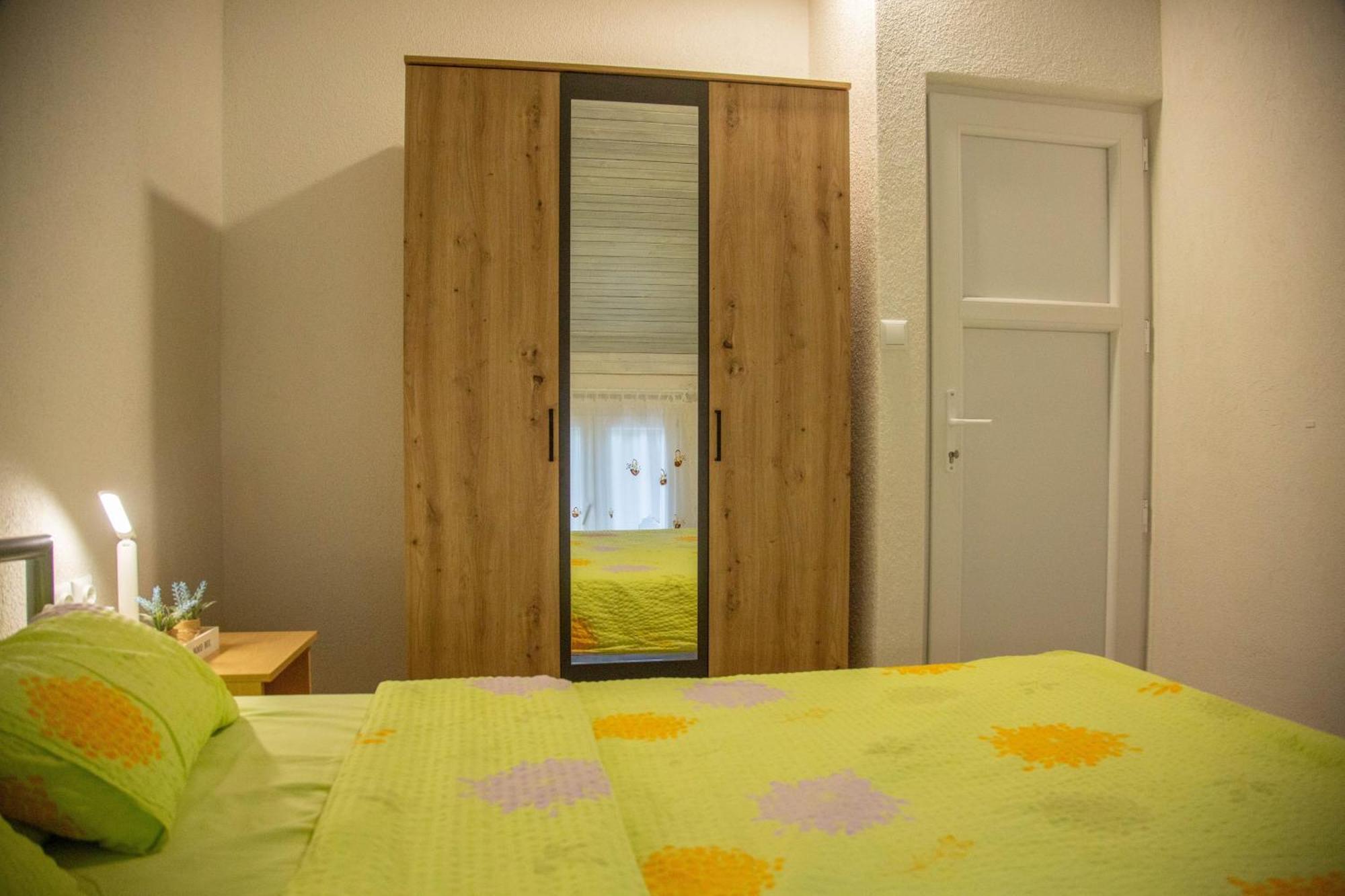 Apartments By The Sea Milna, Vis - 8895 Rukavac  Zimmer foto